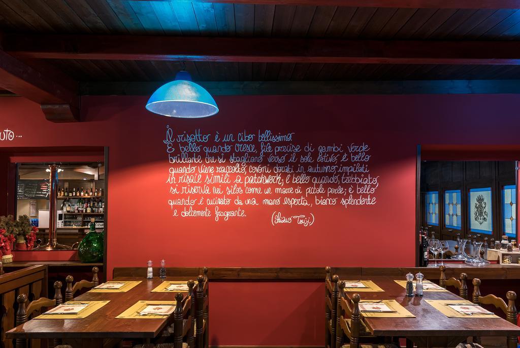 Hotel Blue Ribbon Vercelli Eksteriør bilde