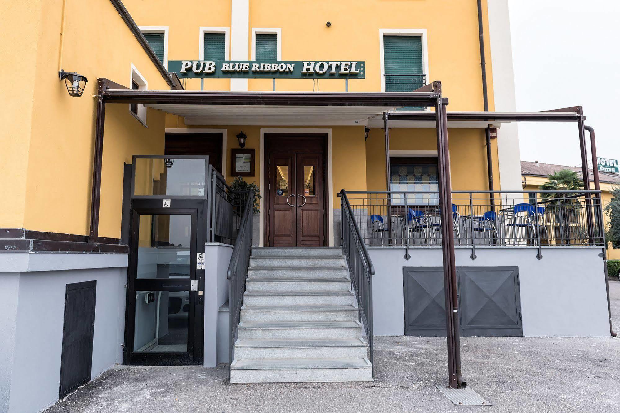 Hotel Blue Ribbon Vercelli Eksteriør bilde